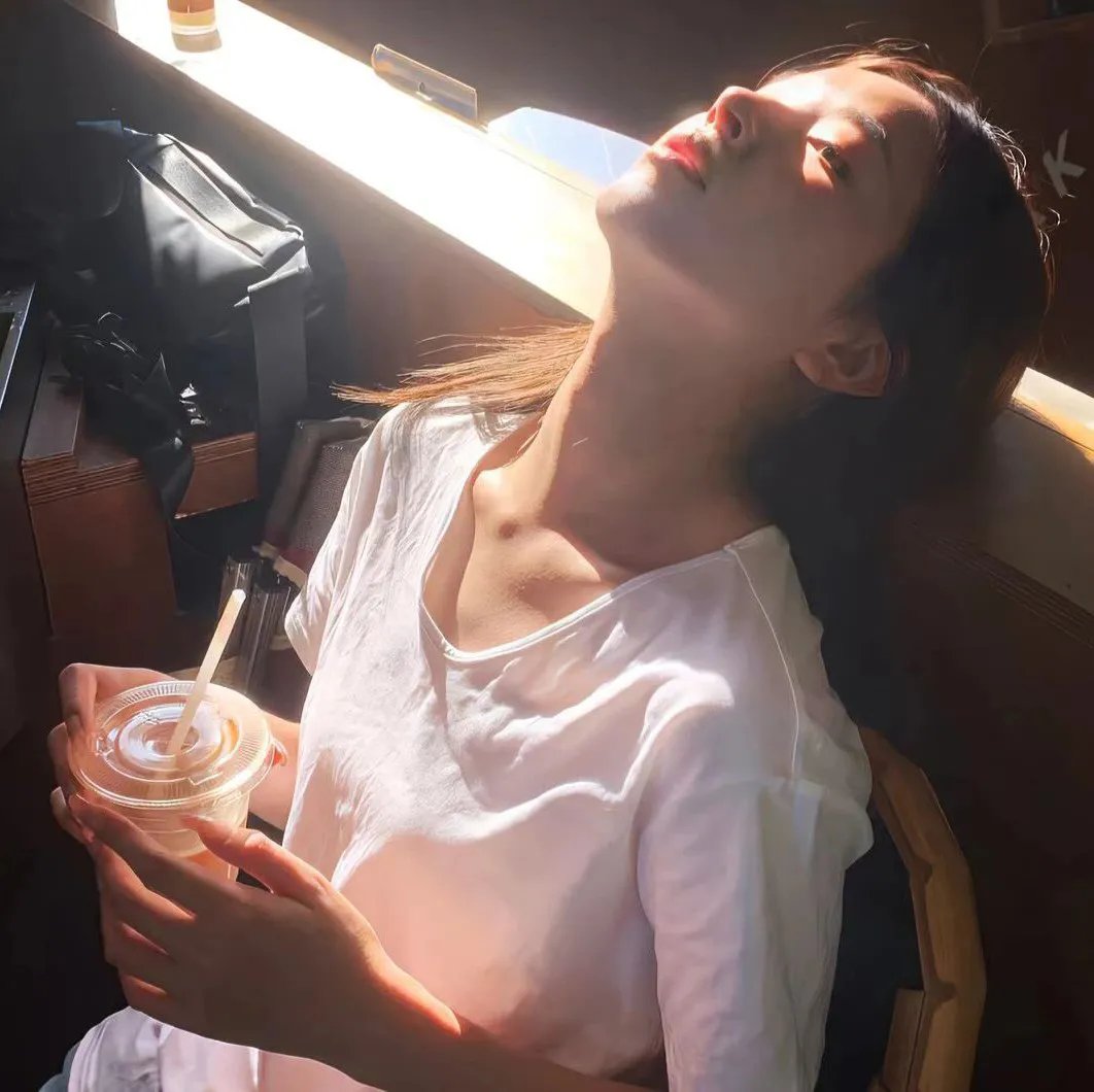 之后海报
