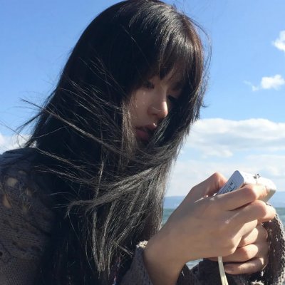 阿翁丽的青春海报